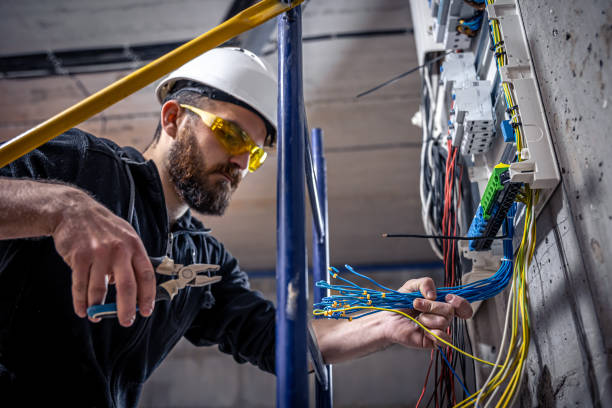 Best Emergency Electrical Repair  in Newport, WA