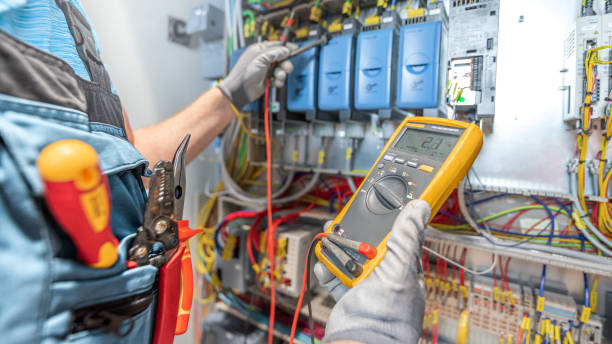 Best Electrician Near Me  in Newport, WA